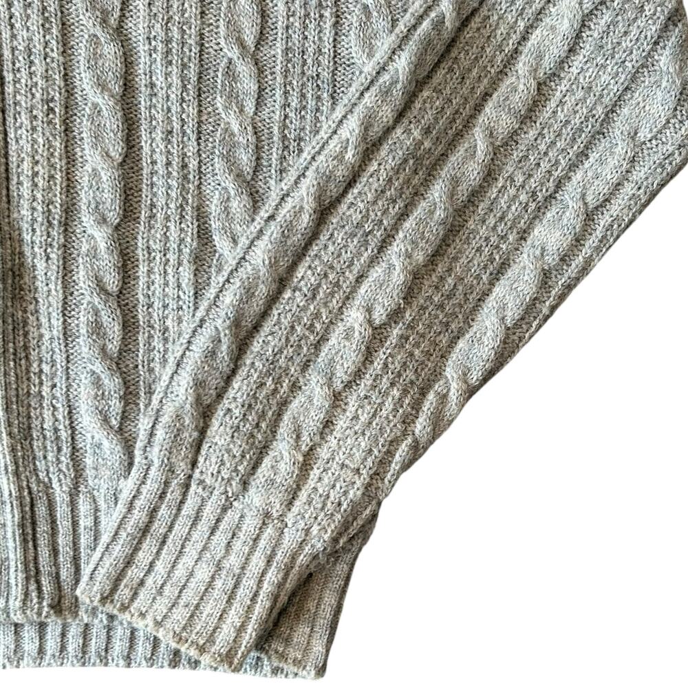 Vintage 60s Gray Cable Knit Cardigan Acrylic Sz M - Picture 6 of 11